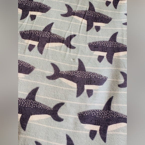 🦈LS OG Shark Swaddle Set🦈 - Picture 7 of 10